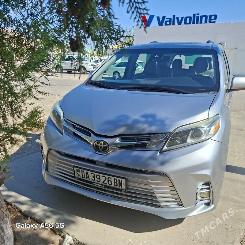 Toyota Sienna 2018 - 451 000 TMT - Balkanabat - img 4