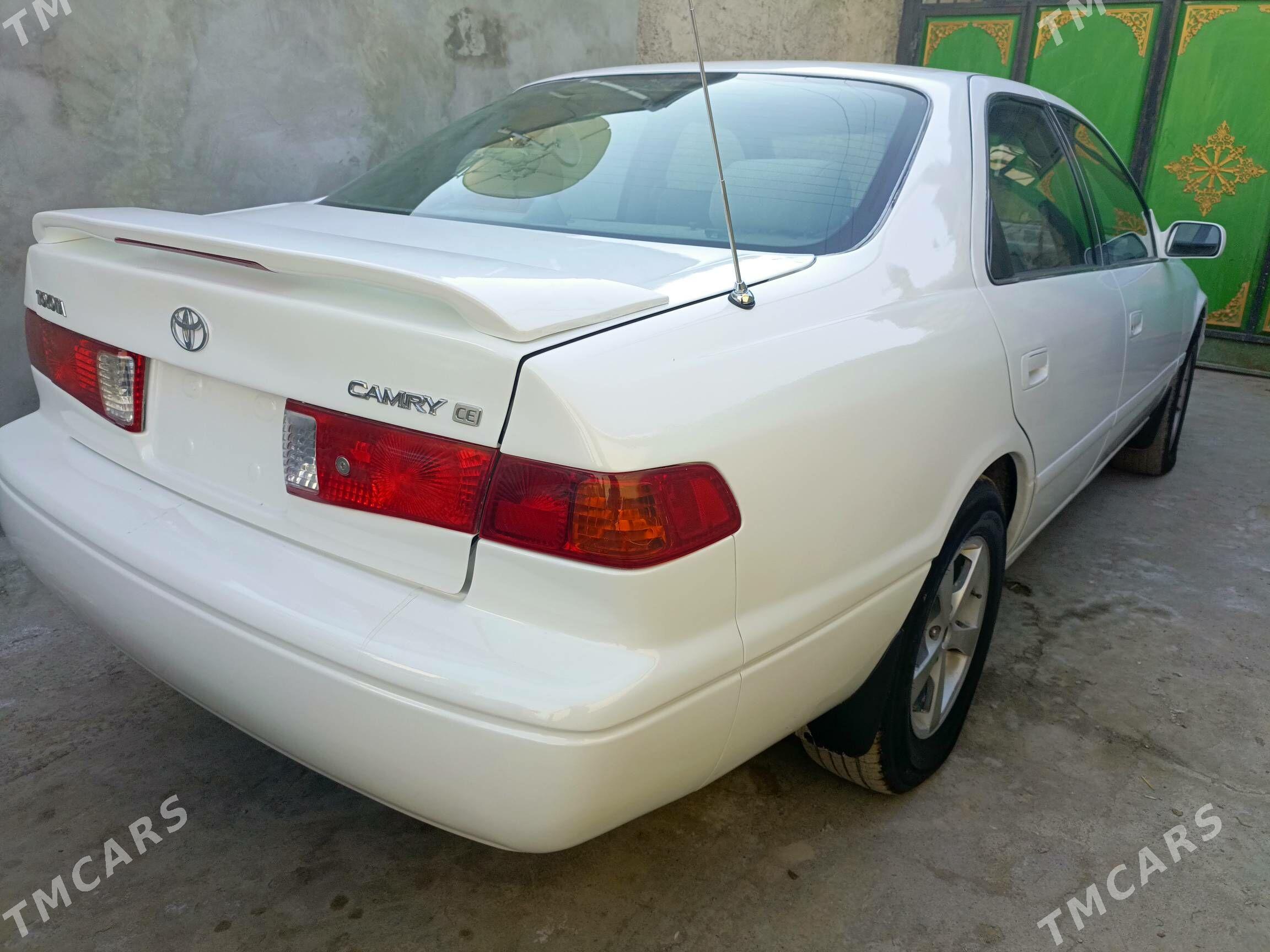 Toyota Camry 2000 - 150 000 TMT - Magdanly - img 4