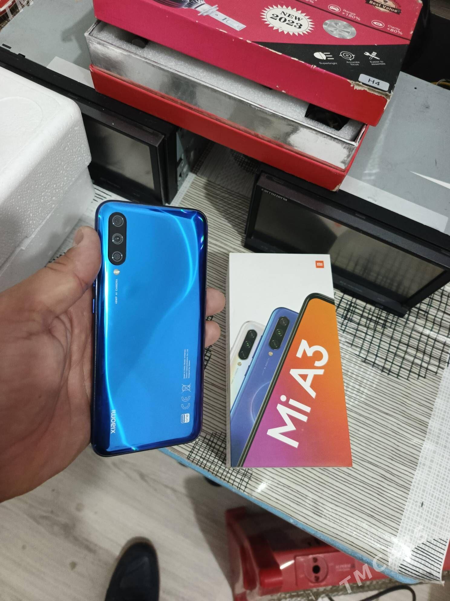 XIOAMI Mi A3 (Taze) 4/64 - Балканабат - img 1