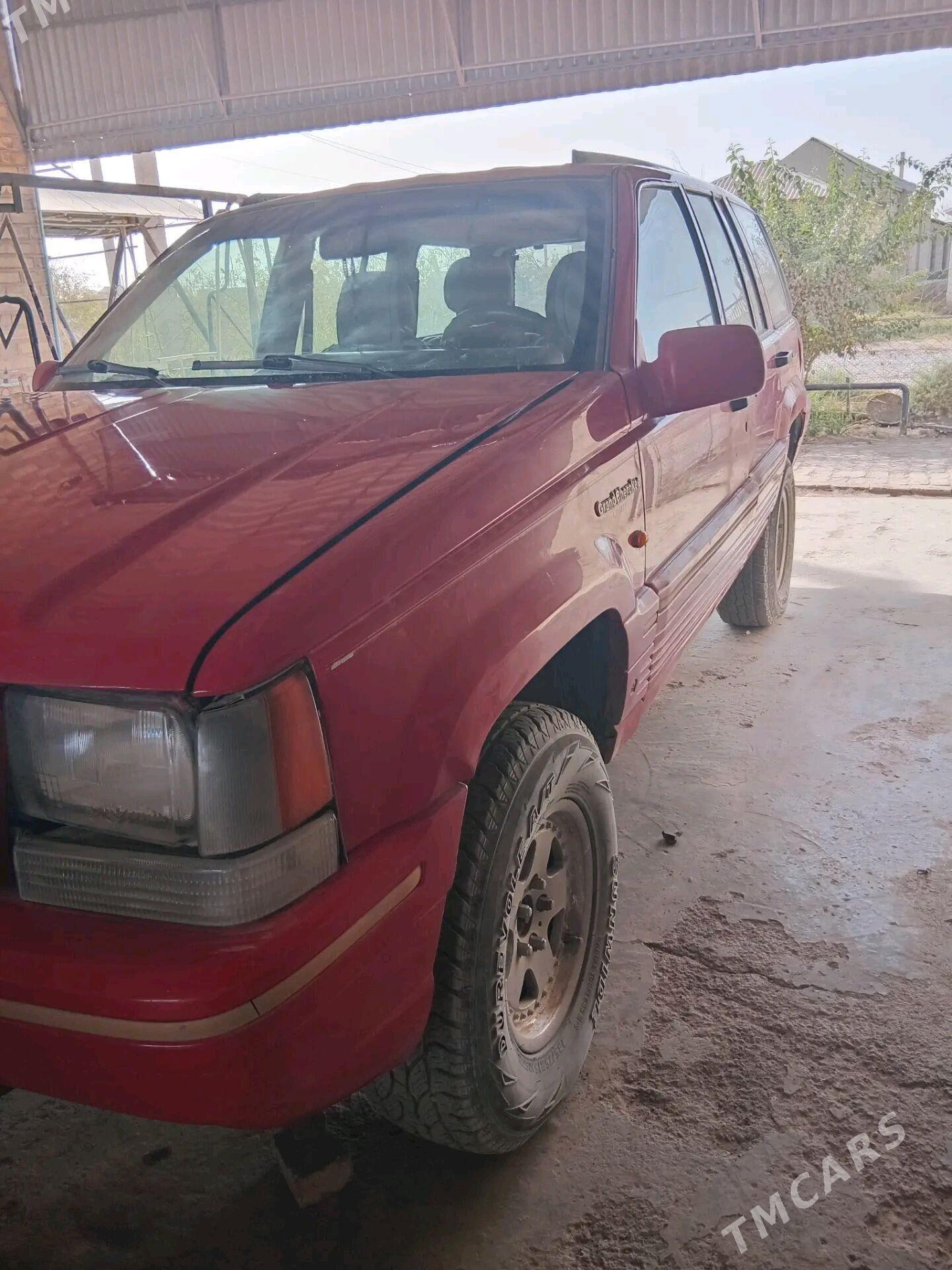 Jeep Cherokee 1996 - 50 000 TMT - Mary - img 1