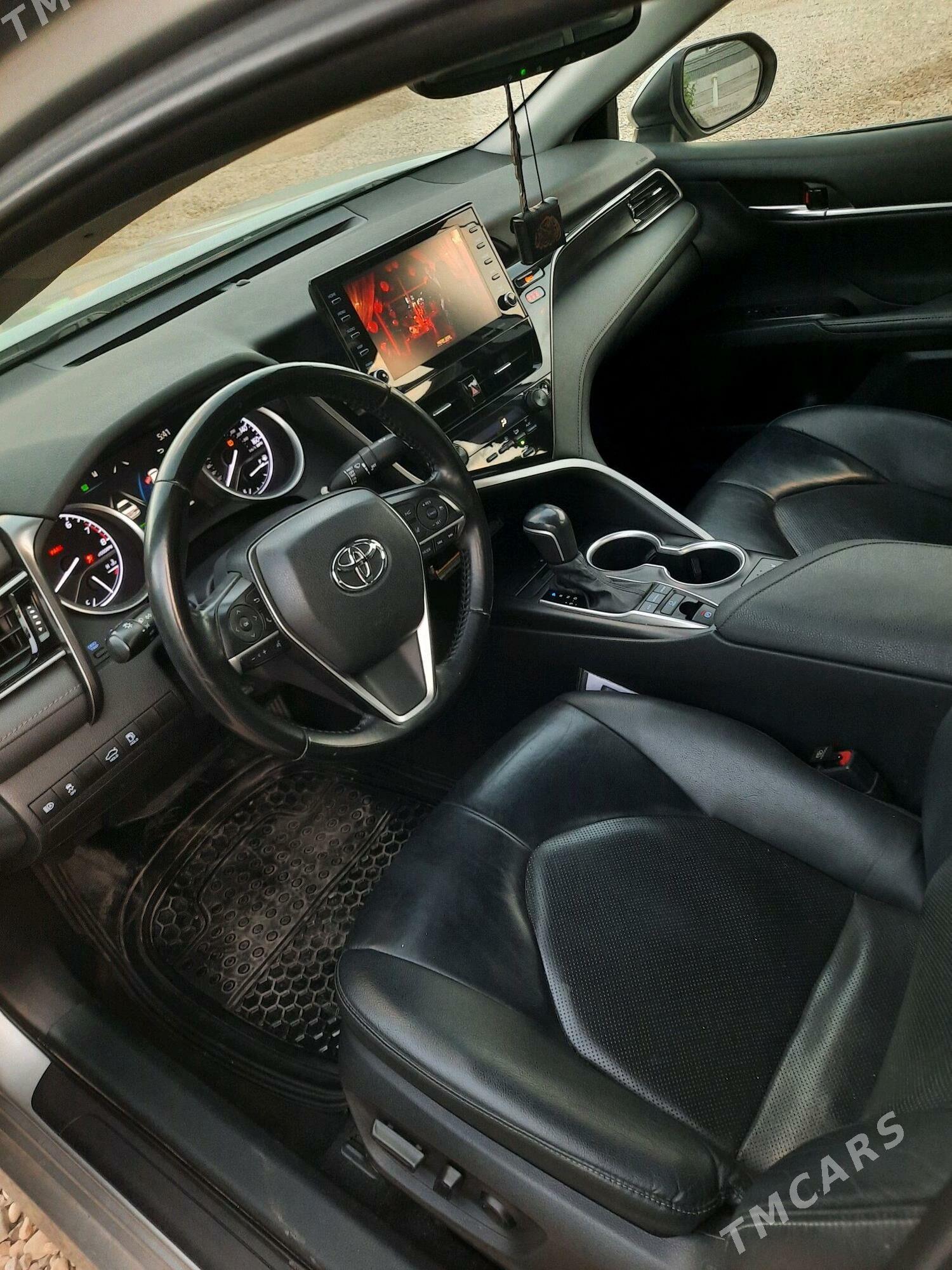 Toyota Camry 2022 - 380 000 TMT - Мары - img 2