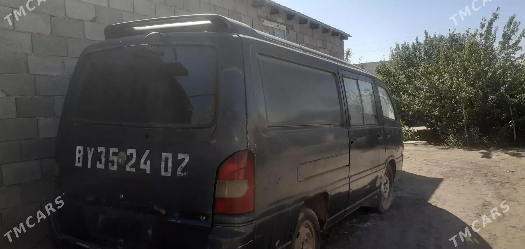 Mercedes-Benz Sprinter 3500 2003 - 85 000 TMT - Кёнеургенч - img 3