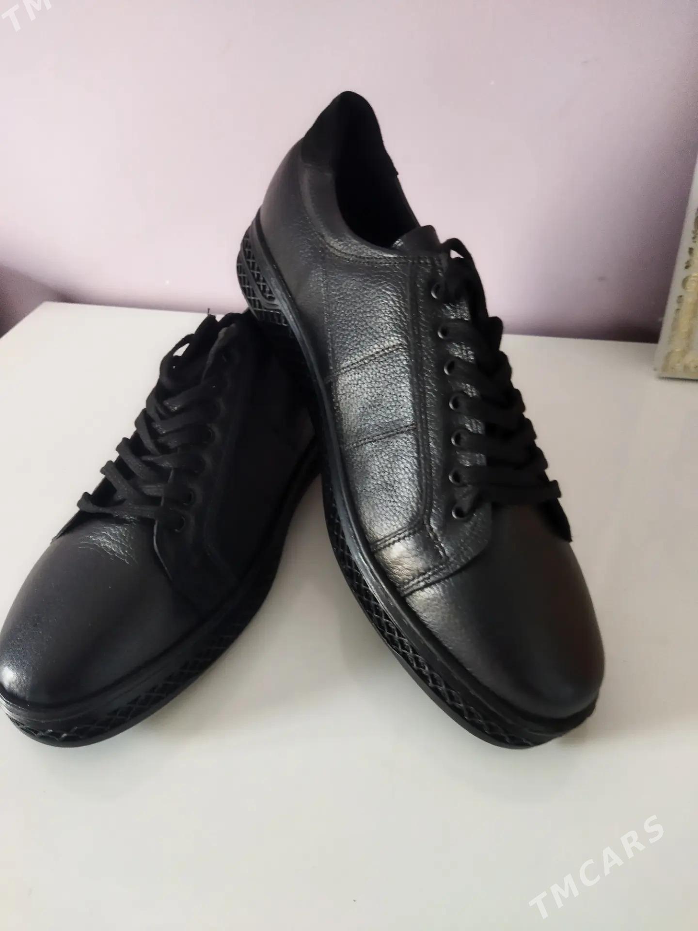 mujuskoy zimni obuf - Türkmenabat - img 4