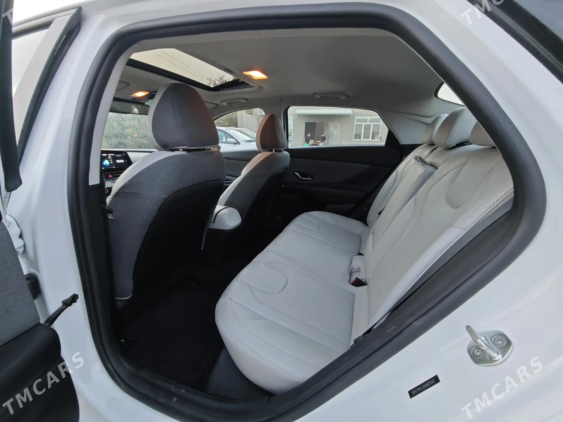 Hyundai Elantra 2022 - 265 000 TMT - Ашхабад - img 7