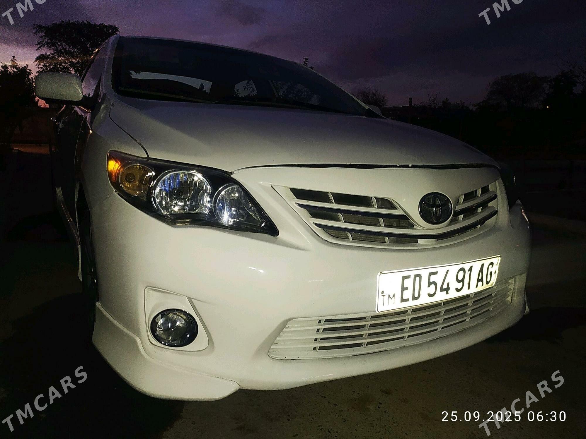 Toyota Corolla 2012 - 160 000 TMT - Aşgabat - img 1