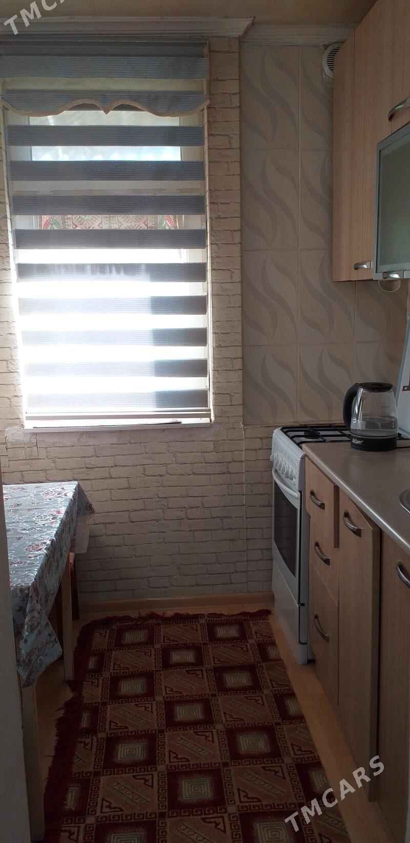 гостинка 42кв.м.6мкр. - 6 мкр - img 5