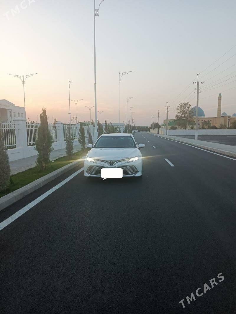 Toyota Camry 2020 - 255 000 TMT - Aşgabat - img 2