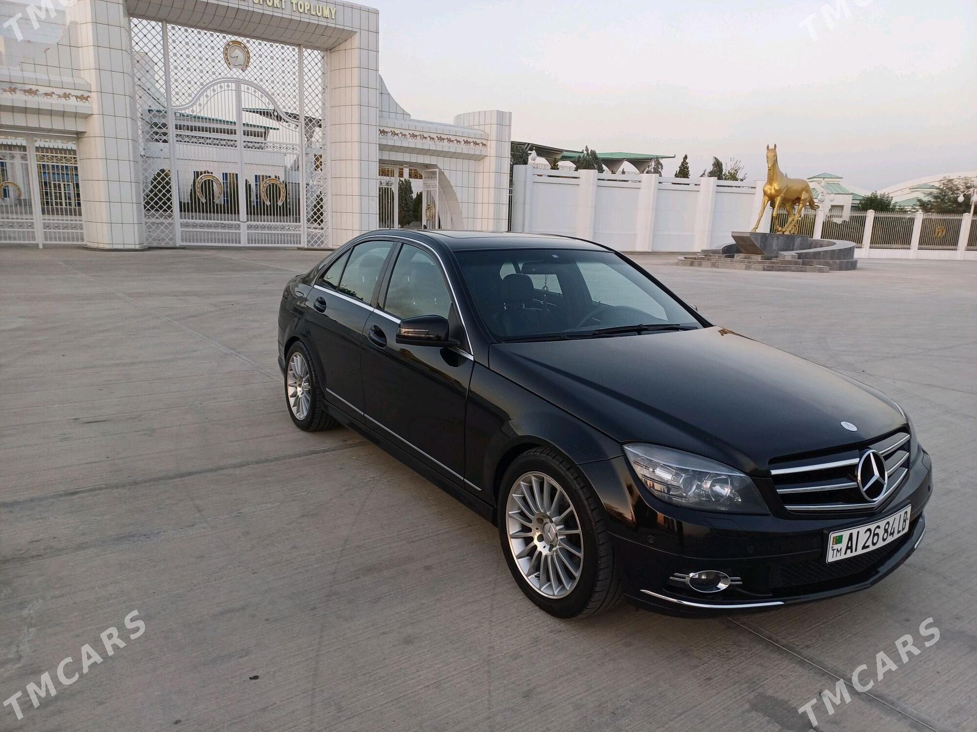 Mercedes-Benz C300 2010 - 150 000 TMT - Туркменабат - img 2