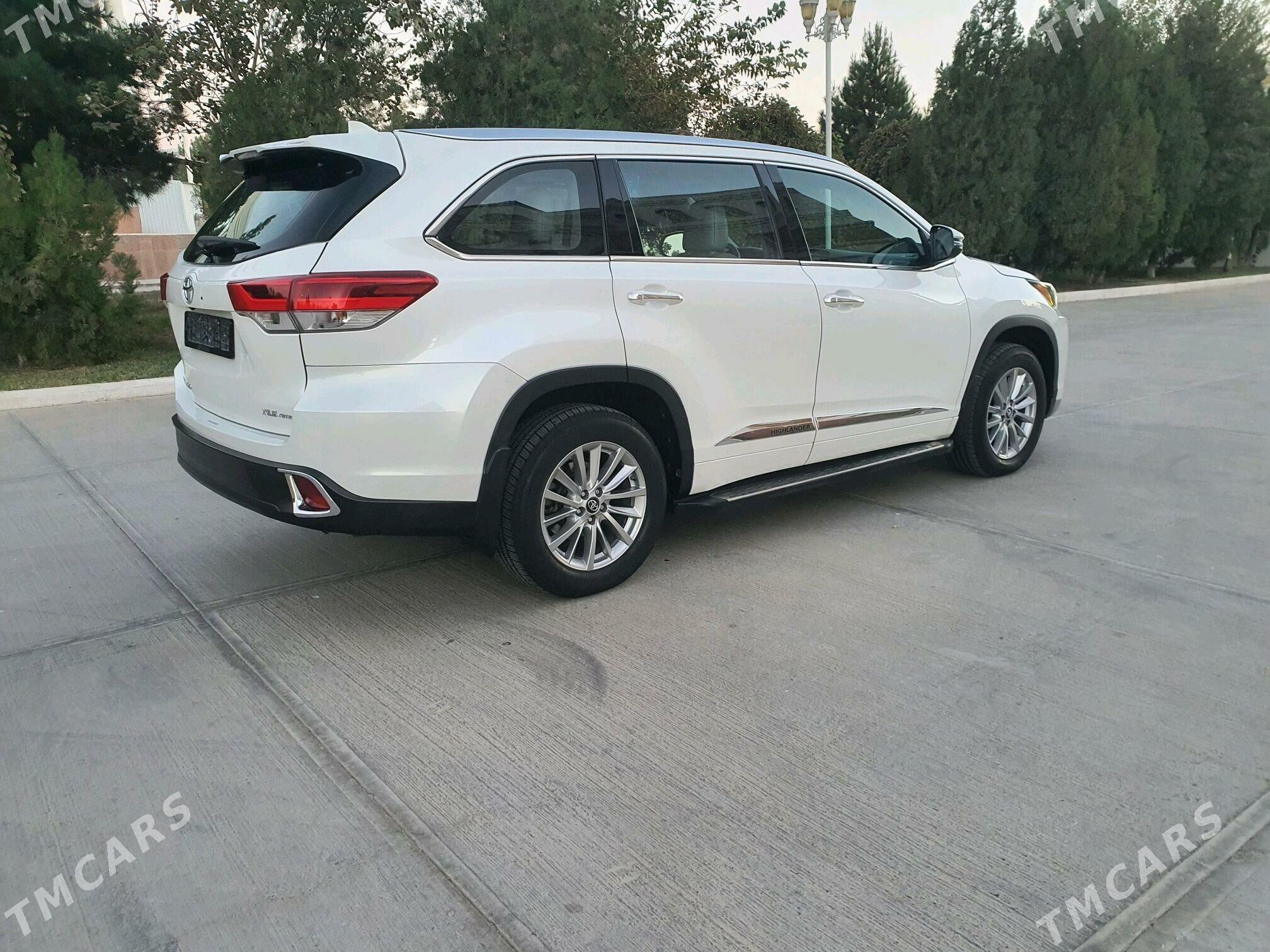 Toyota Highlander 2018 - 500 000 TMT - Mary - img 3