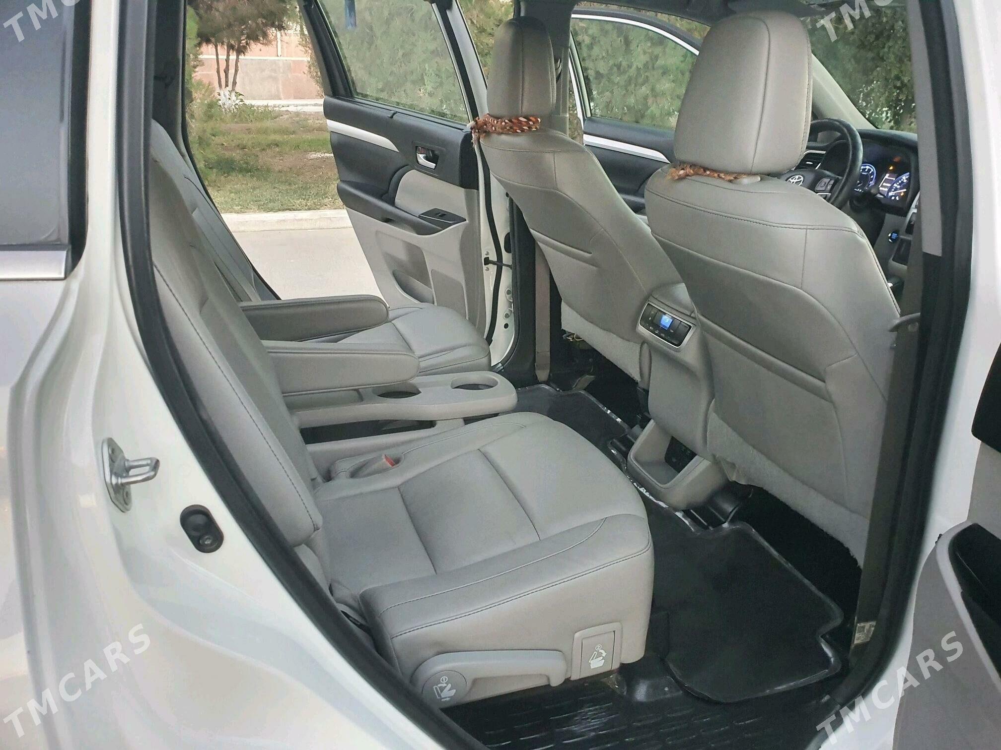 Toyota Highlander 2018 - 500 000 TMT - Mary - img 6