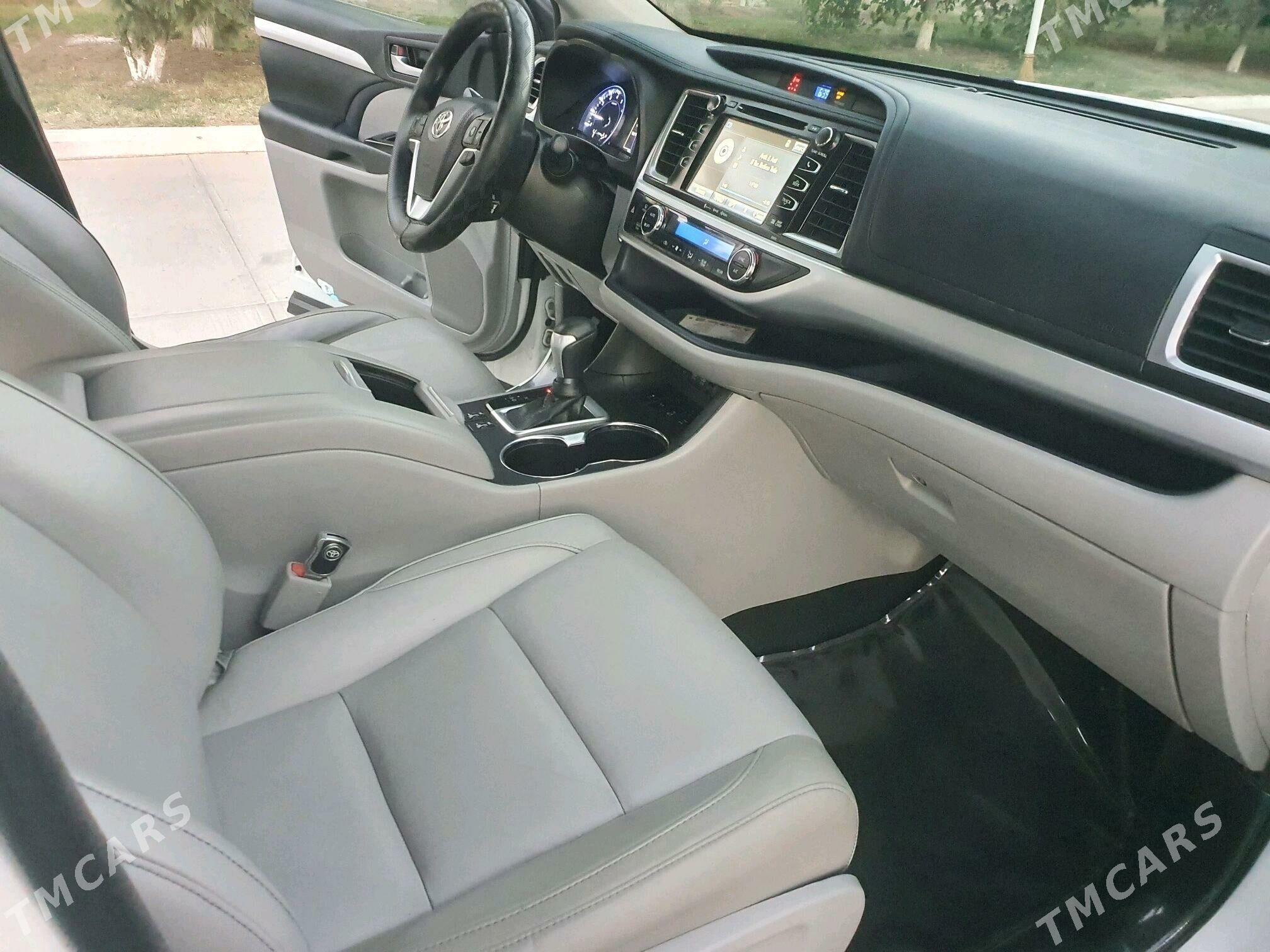 Toyota Highlander 2018 - 500 000 TMT - Mary - img 7