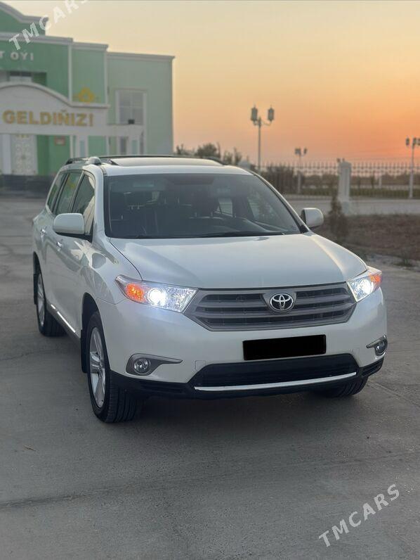 Toyota Highlander 2012 - 375 000 TMT - Türkmenabat - img 1