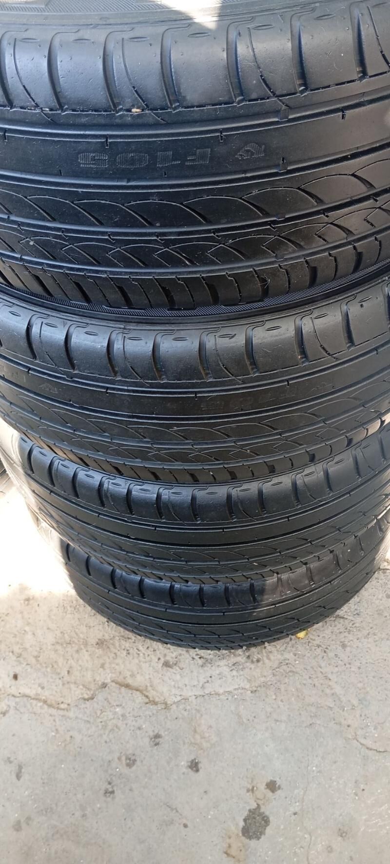 235 45 18 1 200 TMT - Bedew - img 1