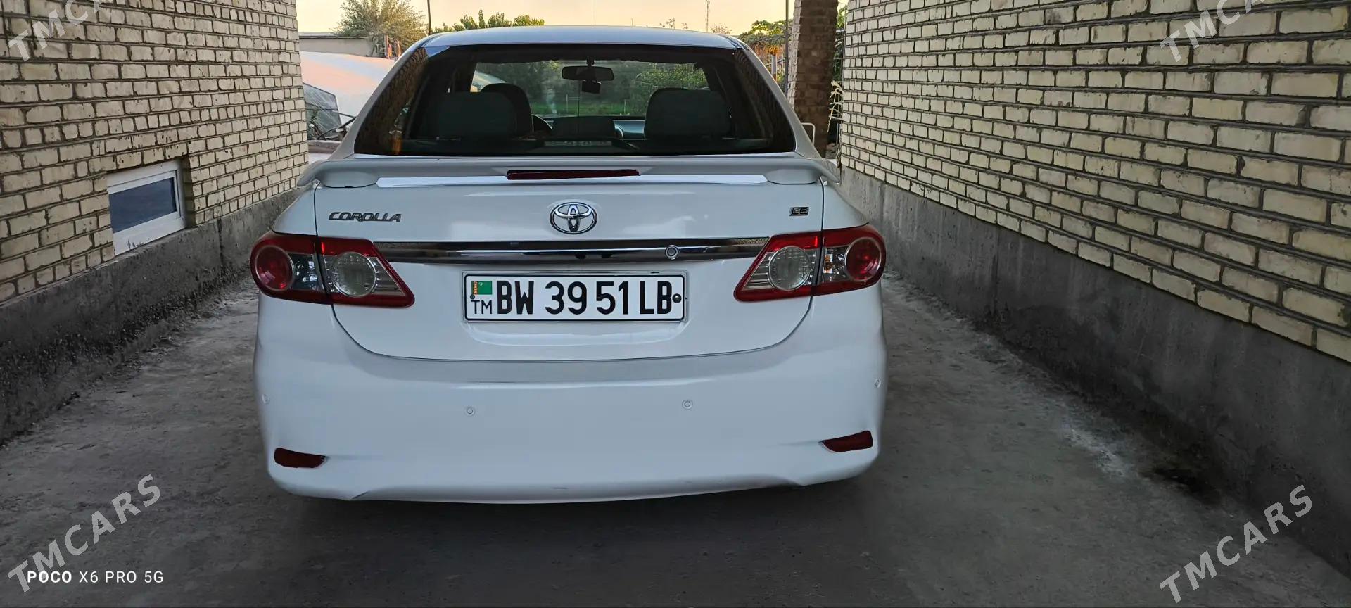 Toyota Corolla 2013 - 160 000 TMT - Türkmenabat - img 2
