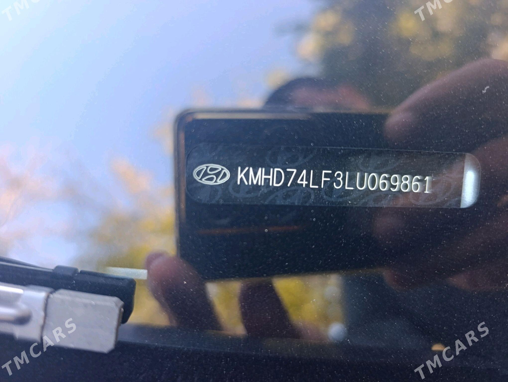 Hyundai Elantra 2020 - 235 000 TMT - Büzmeýin - img 9