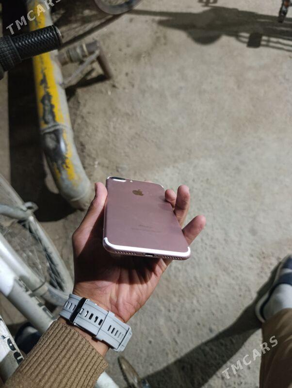 Iphone 7+ - Sakarçäge - img 1