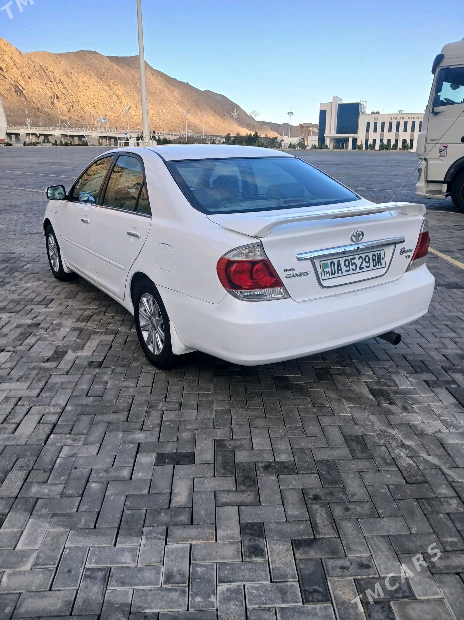 Toyota Camry 2002 - 170 000 TMT - Туркменбаши - img 3