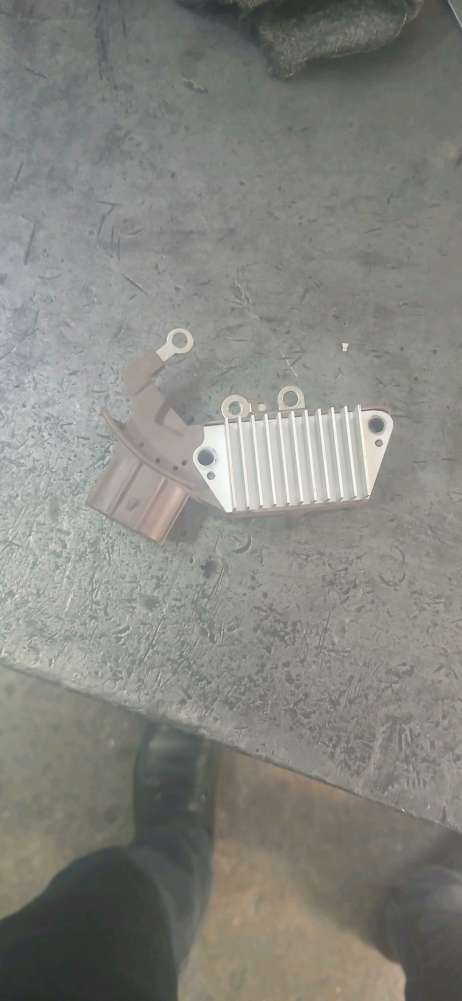 dinama zapcasy sakalady 100 TMT - Бузмеин - img 1