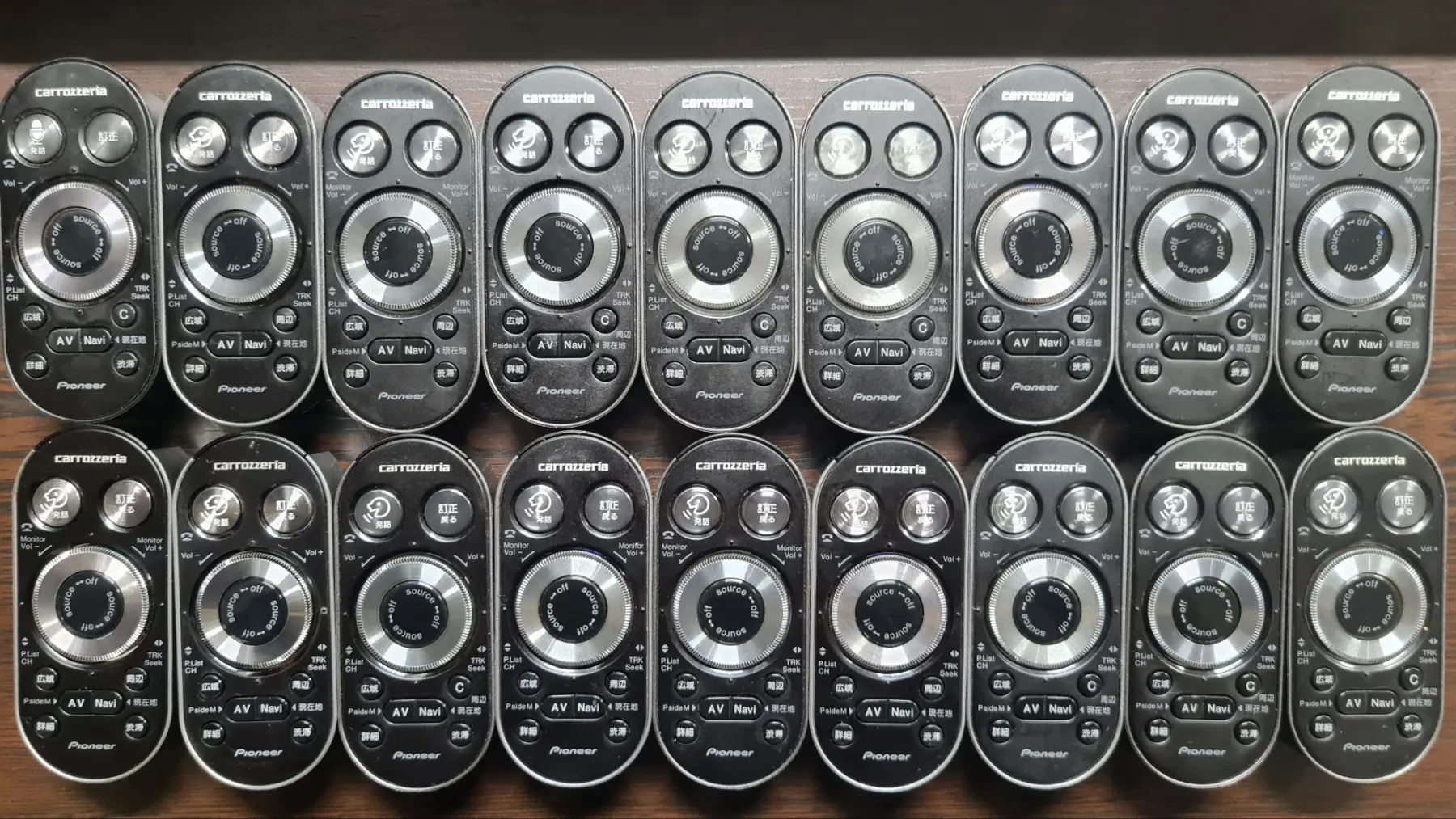 Carrozeria Pioneer pult 150 TMT - G.Kuliýew köç. (Obýezdnoý) - img 1