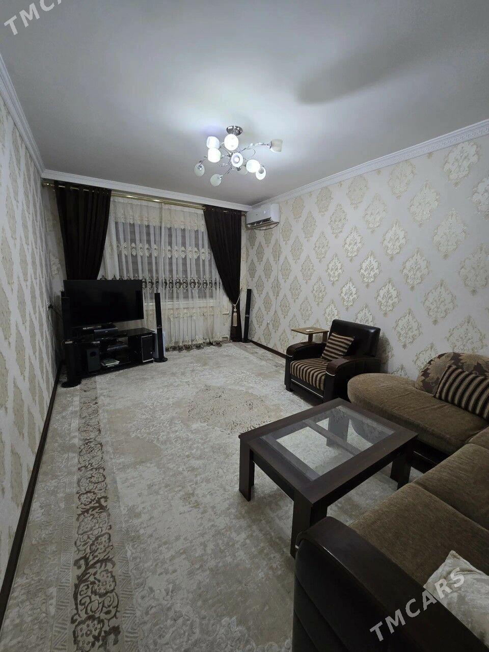 ARENDA 2 KOM, 2 ETAJ, - Мир 3 - img 1