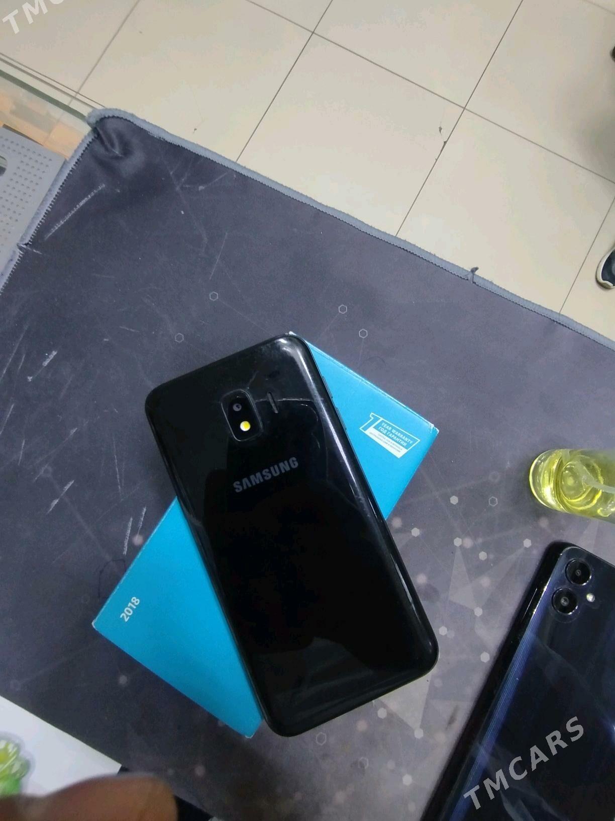 J2core - Garaşsyzlygyň 15 ýyllygy Söwda Merkezi - img 2