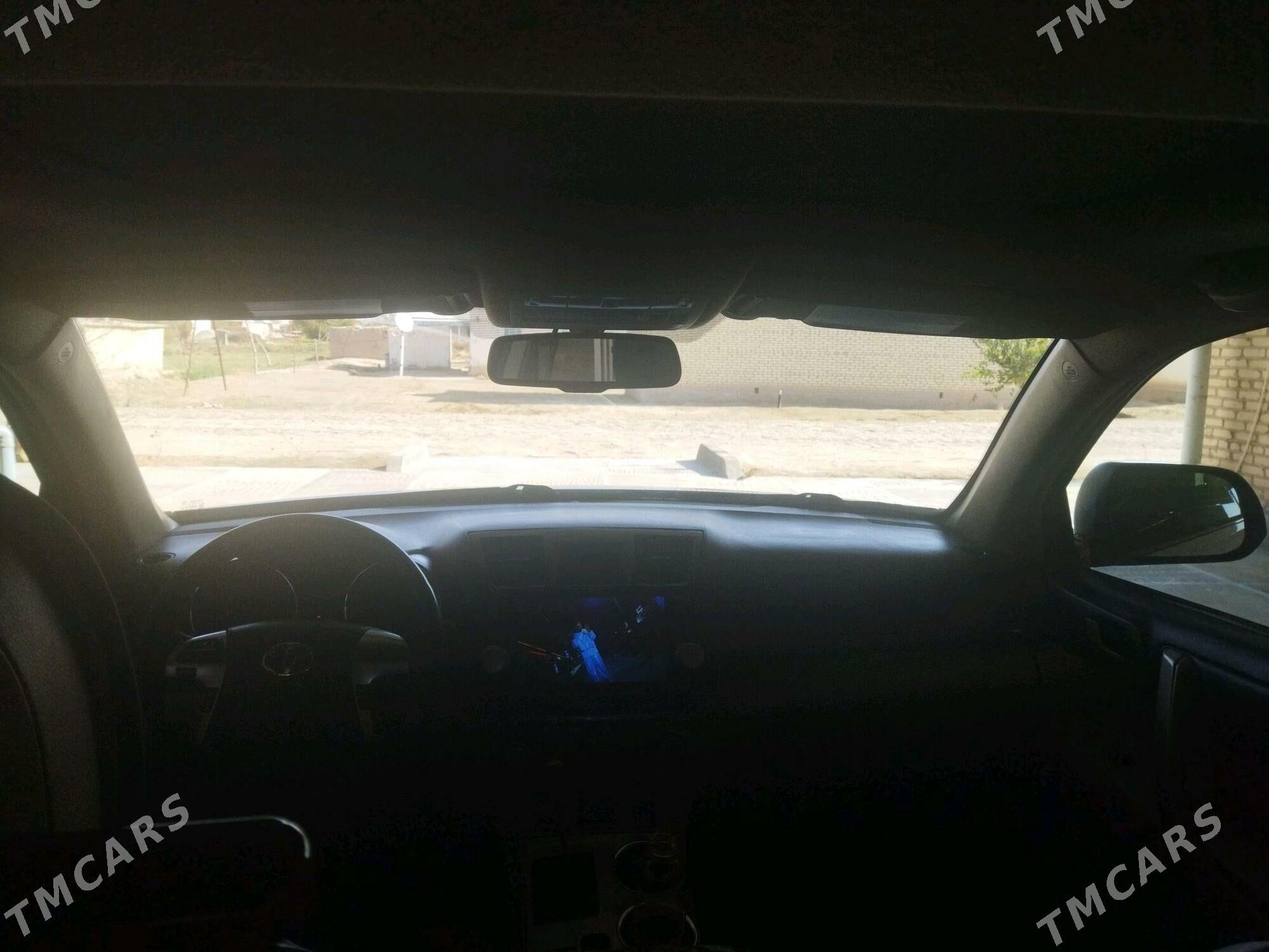 Toyota Highlander 2010 - 350 000 TMT - Baýramaly - img 8