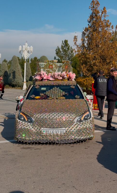 BMW Mers toy mashyn bezegleri - Parahat 7 - img 7