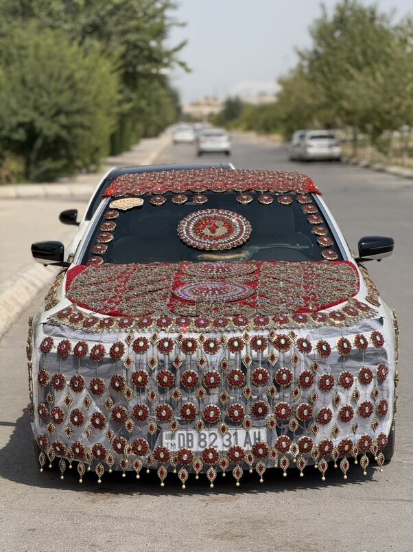 BMW Mers toy mashyn bezegleri - Parahat 7 - img 3