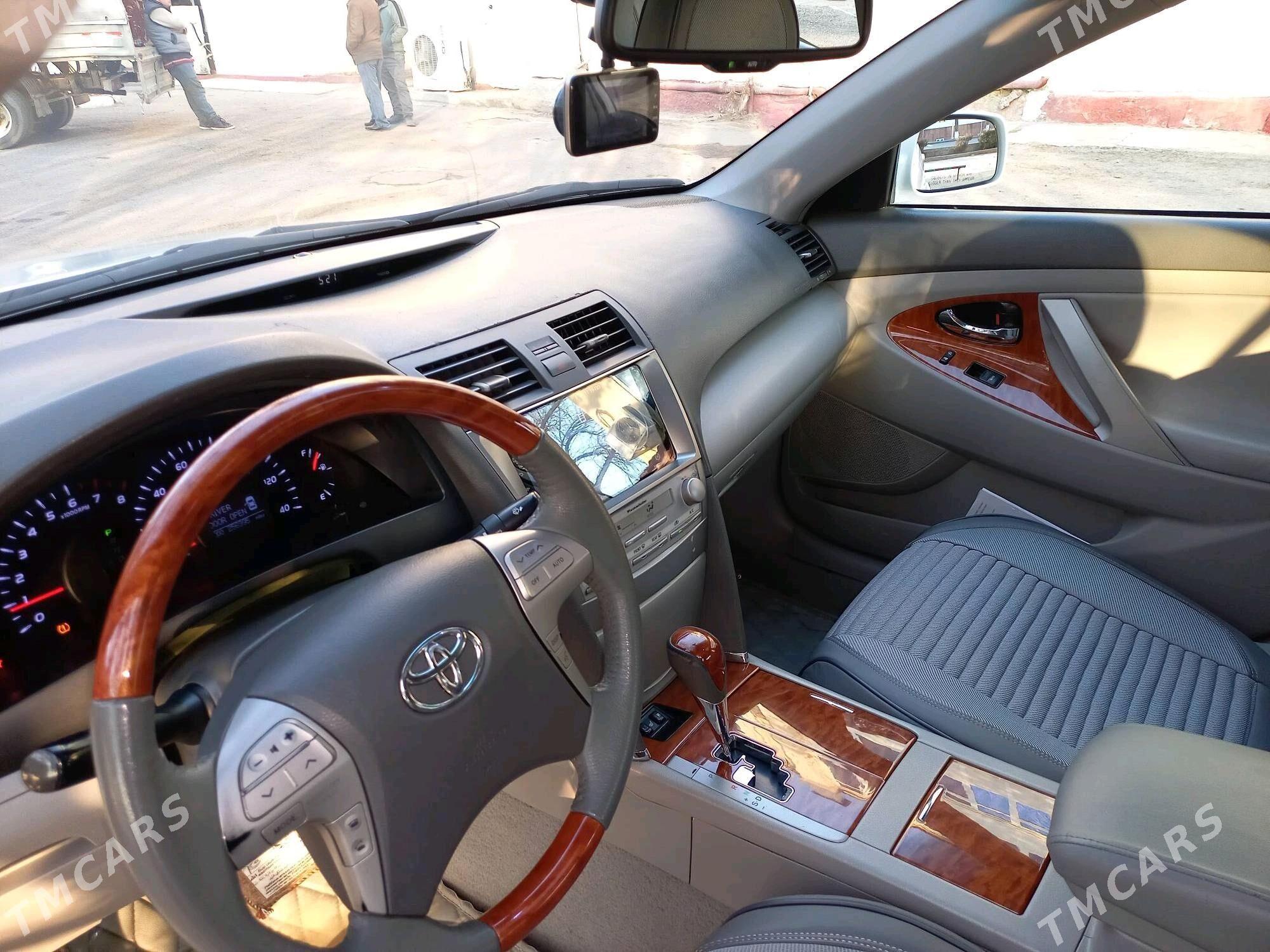 Toyota Camry 2010 - 197 000 TMT - Hitrowka - img 3