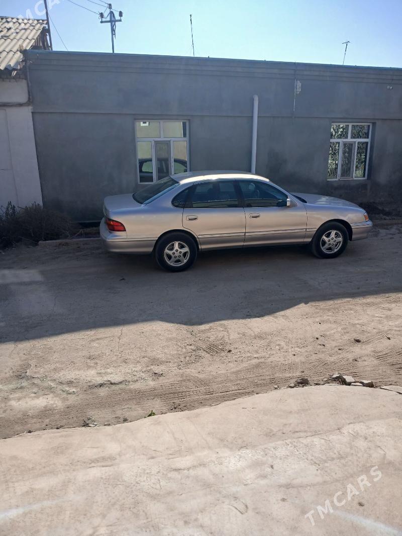 Toyota Avalon 1998 - 150 000 TMT - Дашогуз - img 4