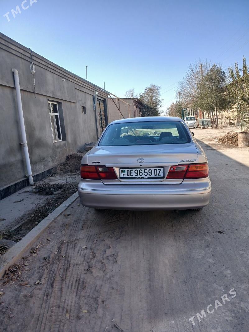 Toyota Avalon 1998 - 150 000 TMT - Дашогуз - img 2