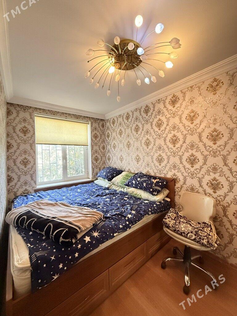 Центр 4 ком 2 этаж 72 м2 - Aşgabat - img 6