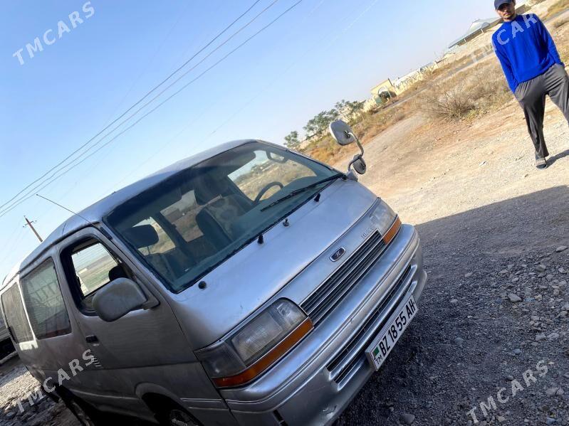 Toyota Hiace 1993 - 35 000 TMT - Серахс - img 5