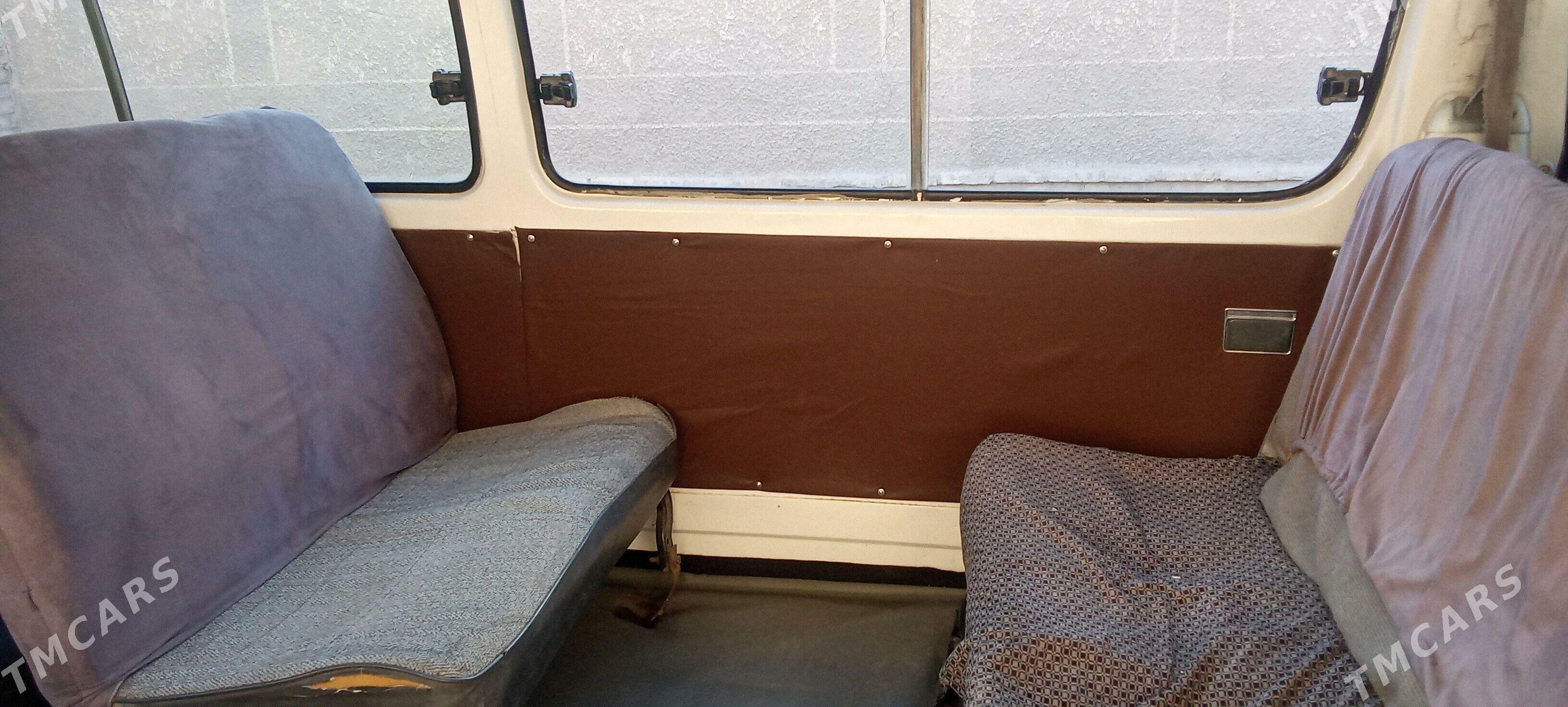 Toyota Hiace 1993 - 69 000 TMT - Мары - img 5