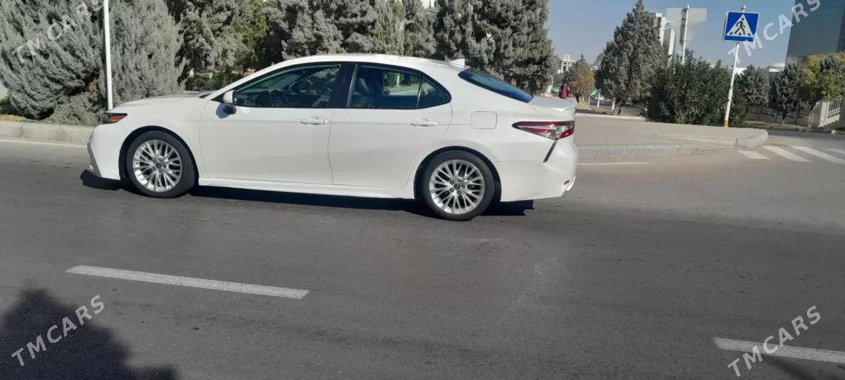 Toyota Camry 2020 - 270 000 TMT - 11 мкр - img 1