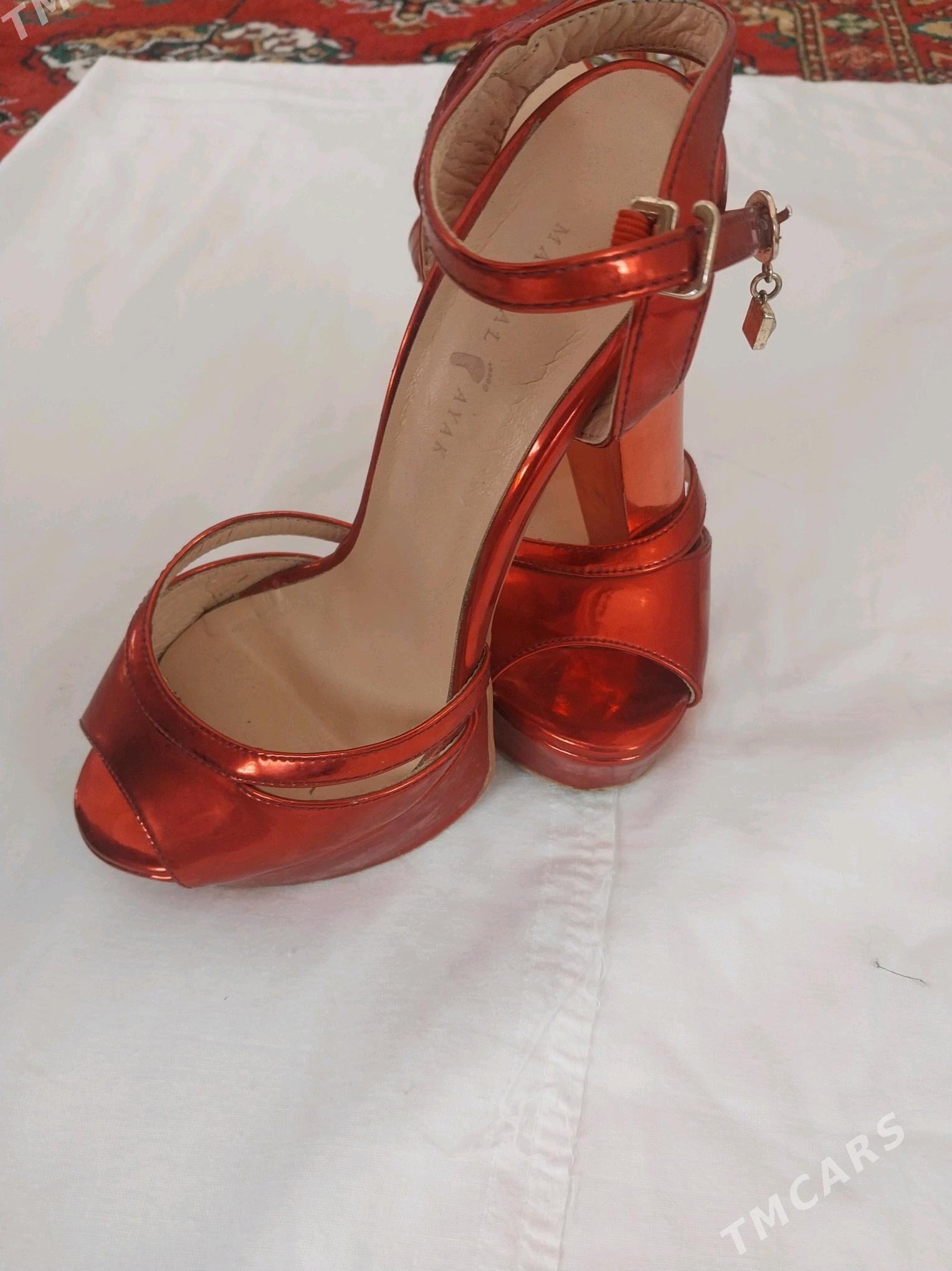 Egin esikler ayakgaplar - Gyzylarbat - img 6