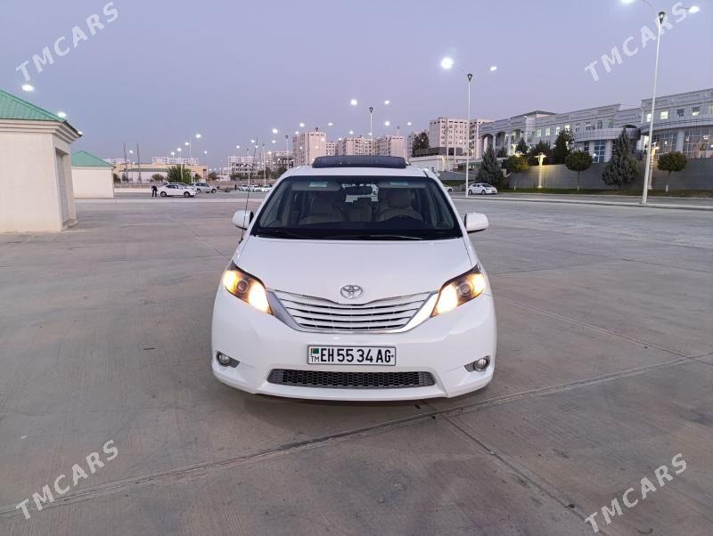 Toyota Sienna 2011 - 292 000 TMT - Ашхабад - img 3