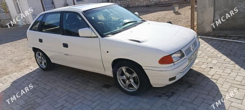 Opel Astra 1994 - 35 000 TMT - Türkmenbaşy - img 2