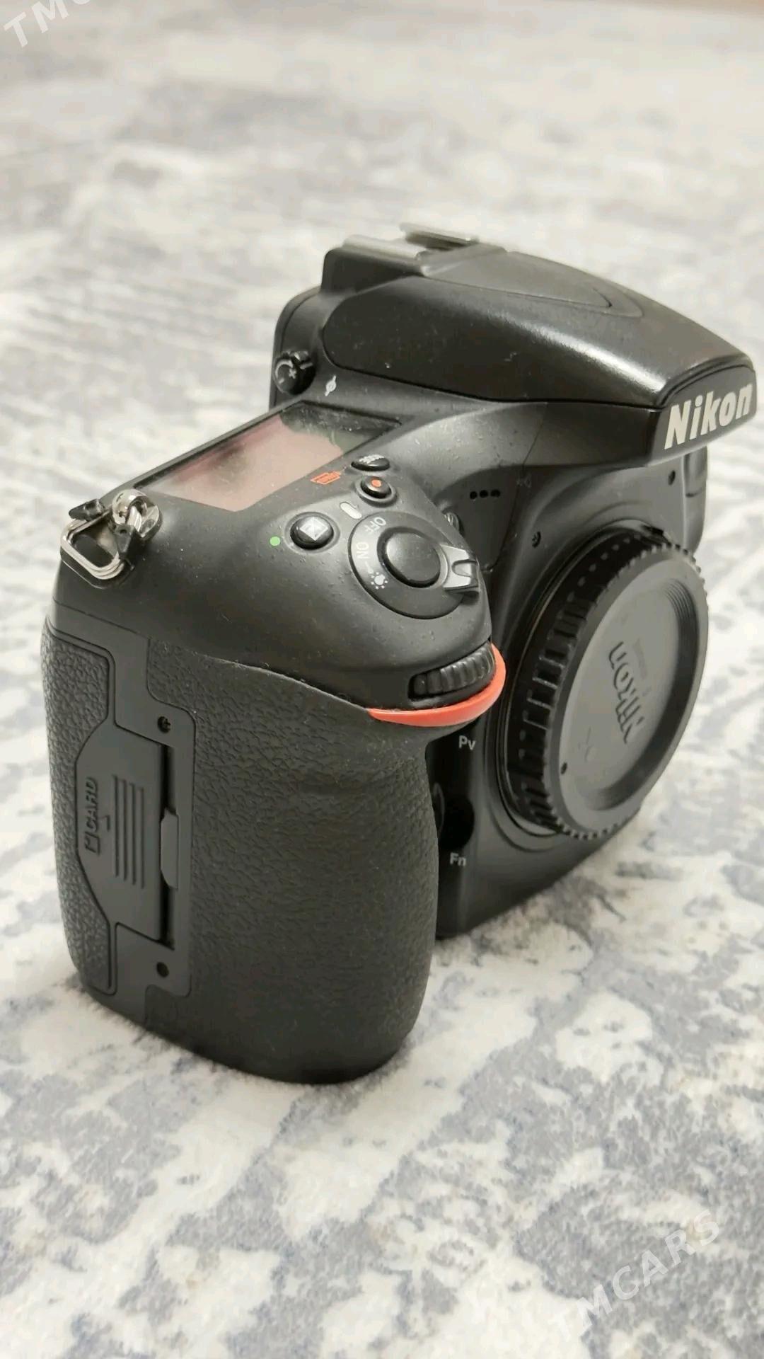 Nikon 810 Fota aparat - Мары - img 3