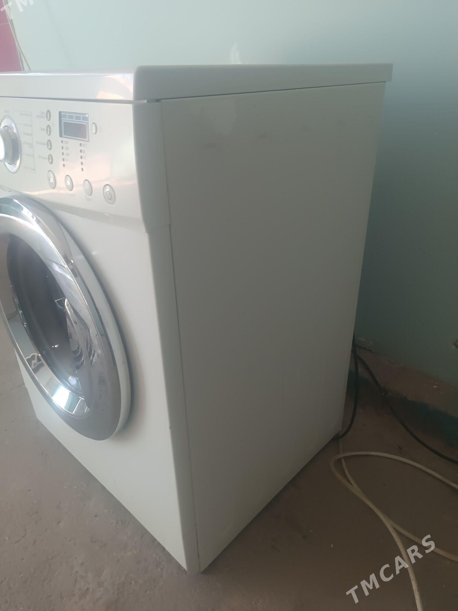 LG 7 KG KIRMASIN - Aşgabat - img 2