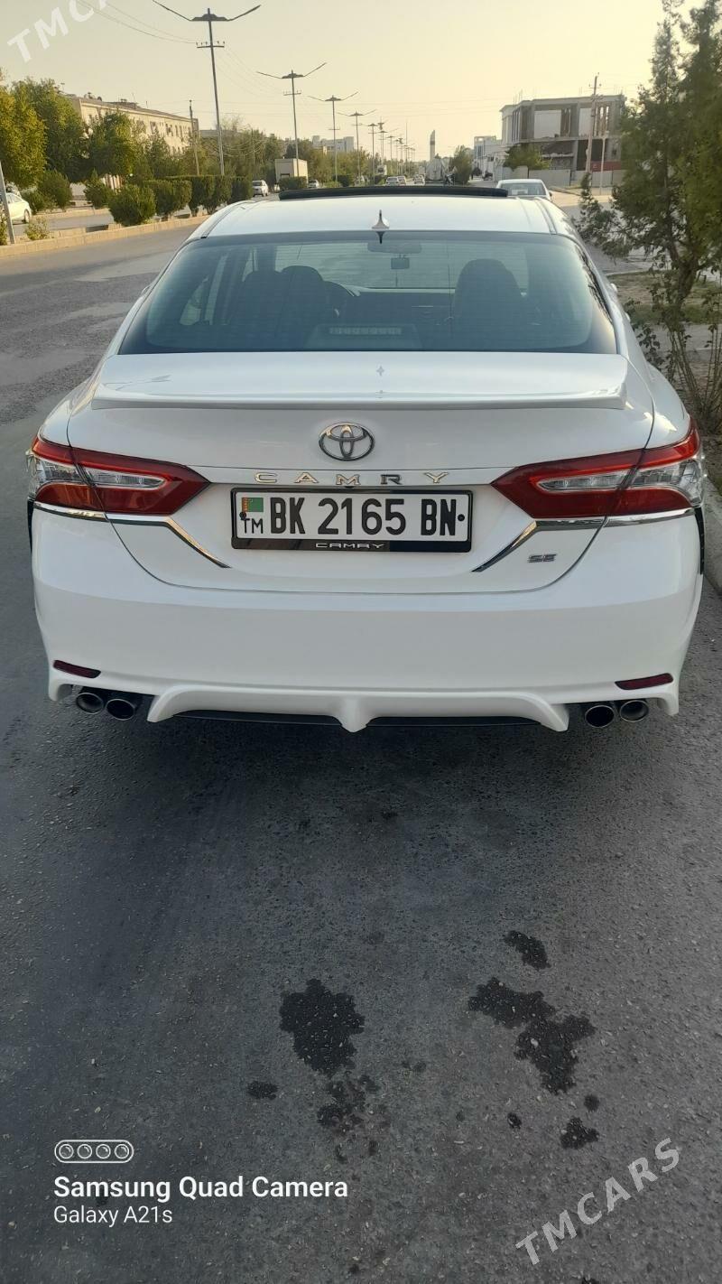Toyota Camry 2018 - 300 000 TMT - Балканабат - img 2