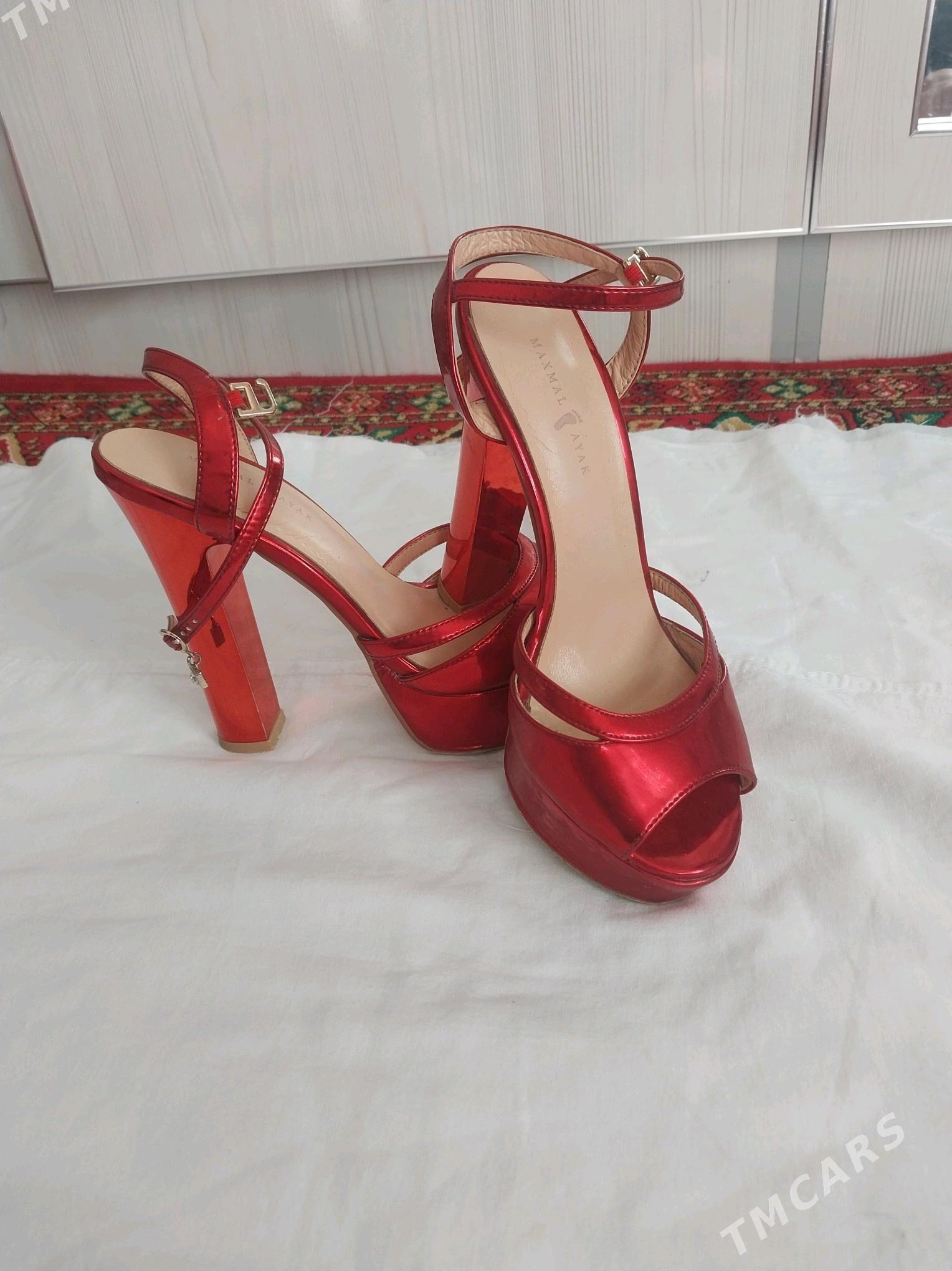 Egin esikler ayakgaplar - Gyzylarbat - img 5