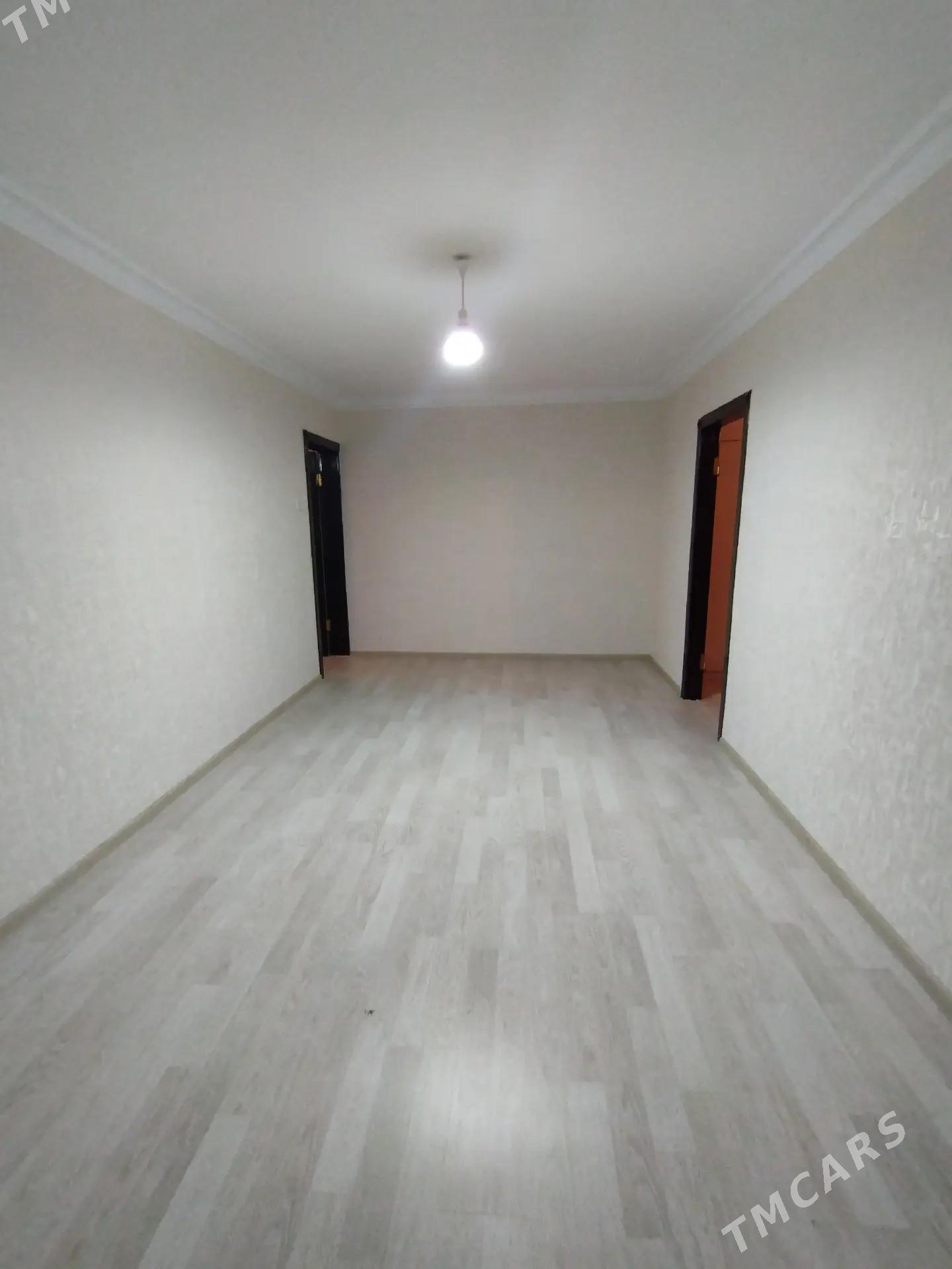 11 мкр. 3 этаж 2 комнаты  - 11 мкр - img 2