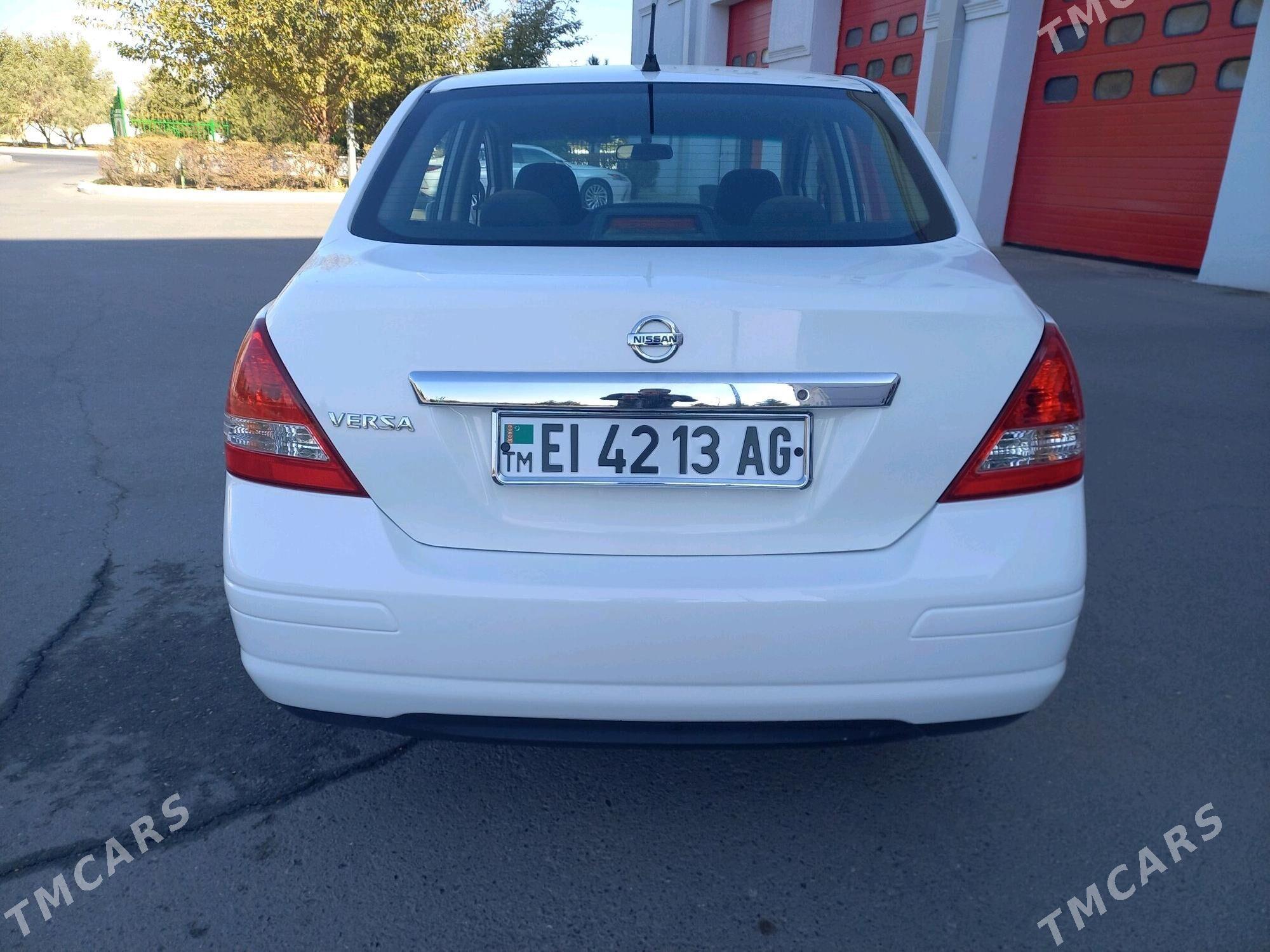 Nissan Versa 2011 - 139 000 TMT - Гаудан "В" - img 2