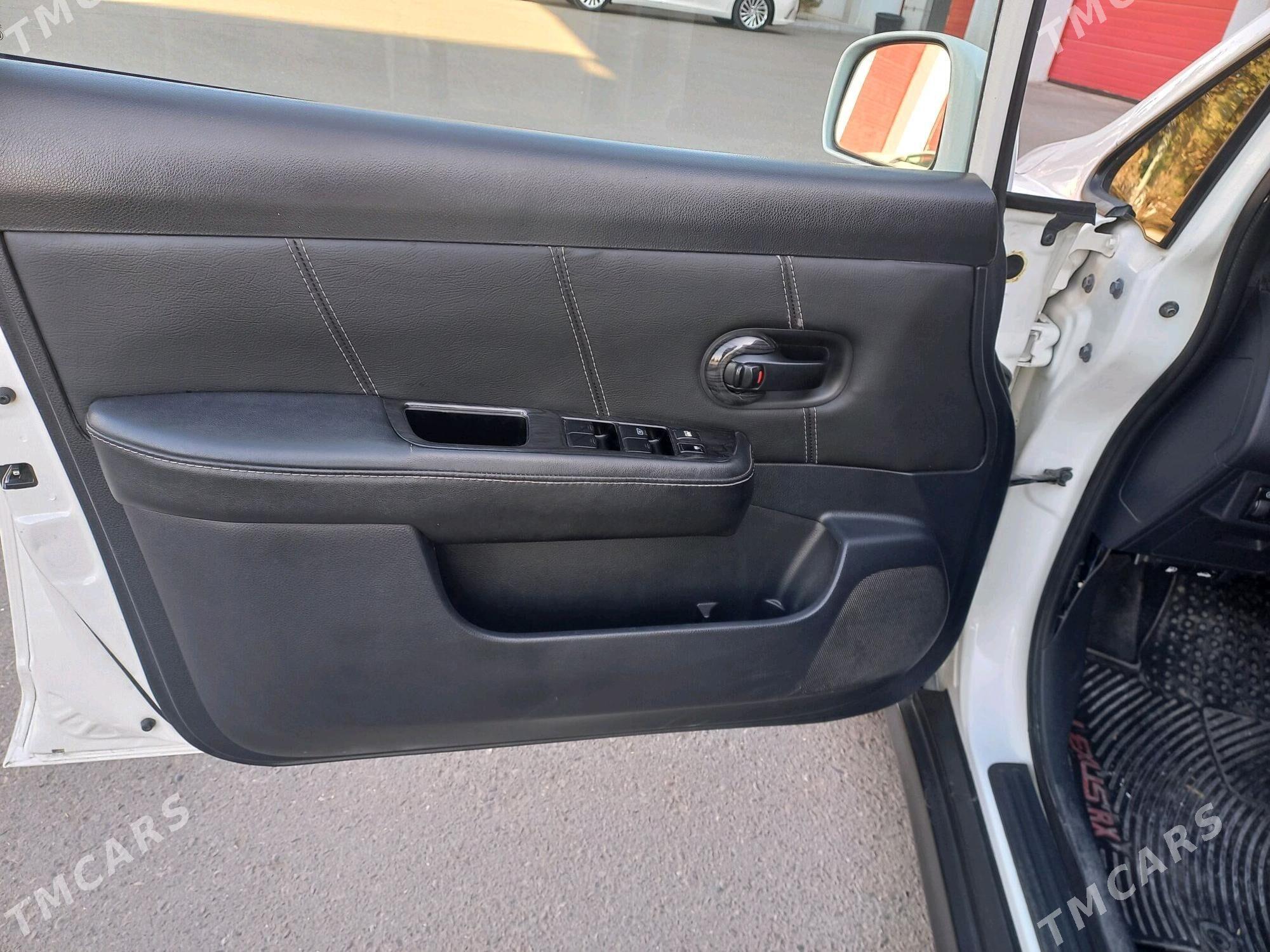 Nissan Versa 2011 - 139 000 TMT - Гаудан "В" - img 6