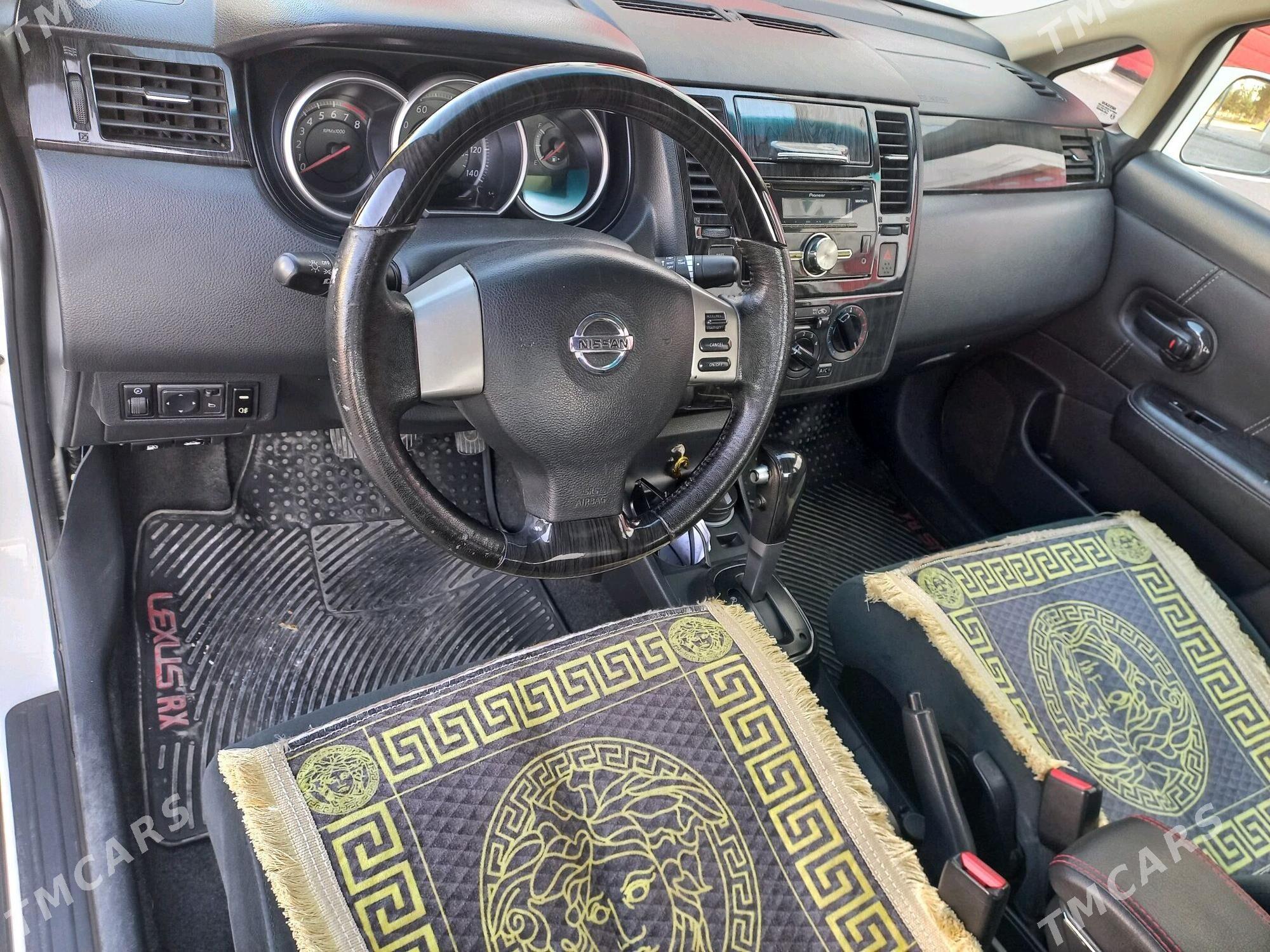 Nissan Versa 2011 - 139 000 TMT - Гаудан "В" - img 5