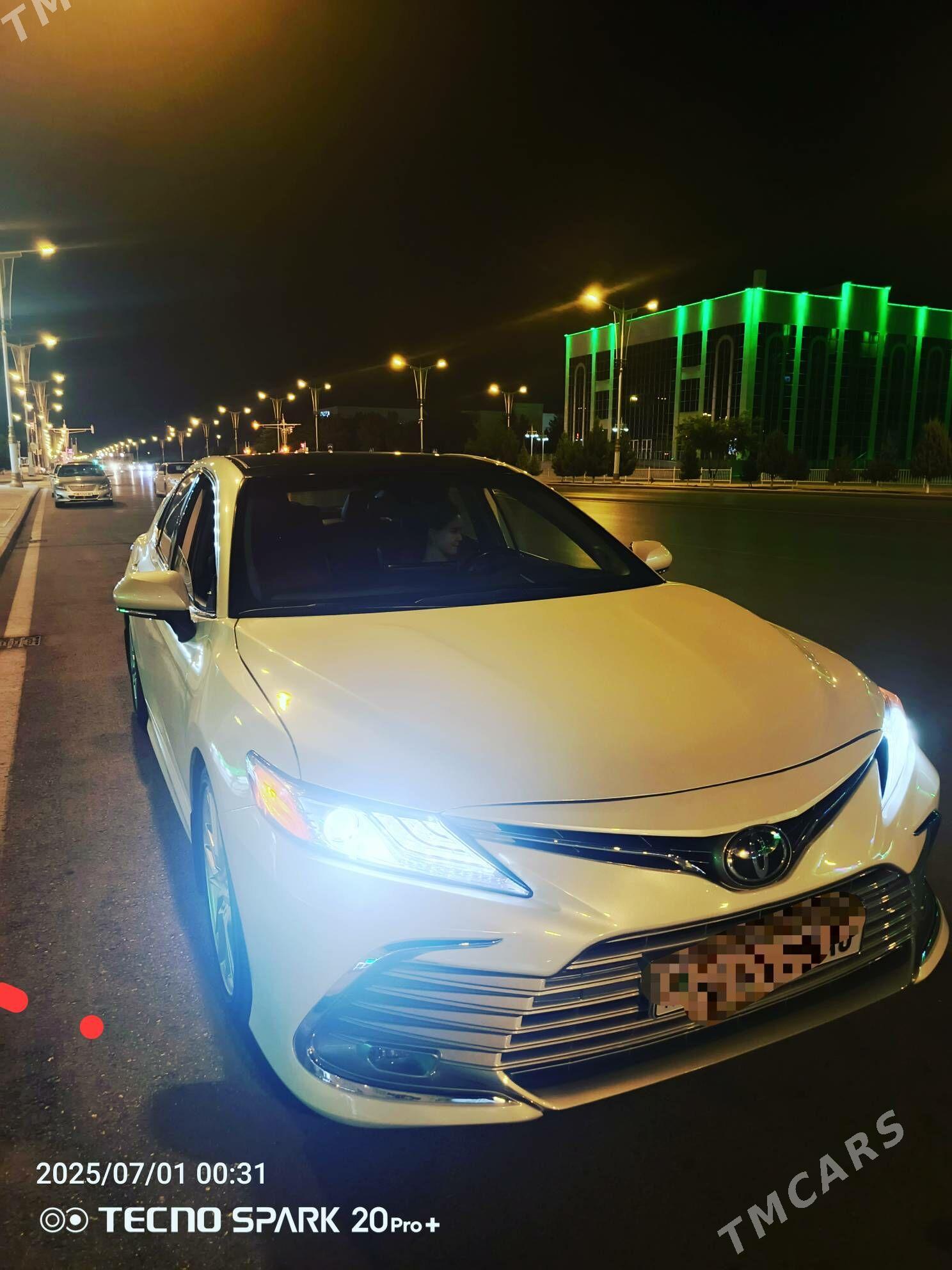 Toyota Camry 2021 - 390 000 TMT - Ашхабад - img 3