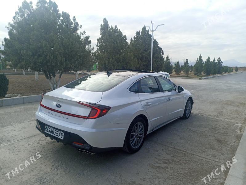 Hyundai Sonata 2020 - 320 000 TMT - Podwoýski köç. (Bitarap Türkmenistan şaýoly) - img 4