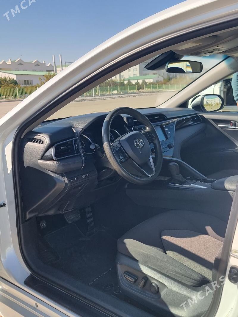 Toyota Camry 2020 - 270 000 TMT - 11 мкр - img 4