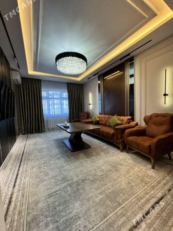 40 dom 1etaj 4kom lyuks - Туркменабат - img 1